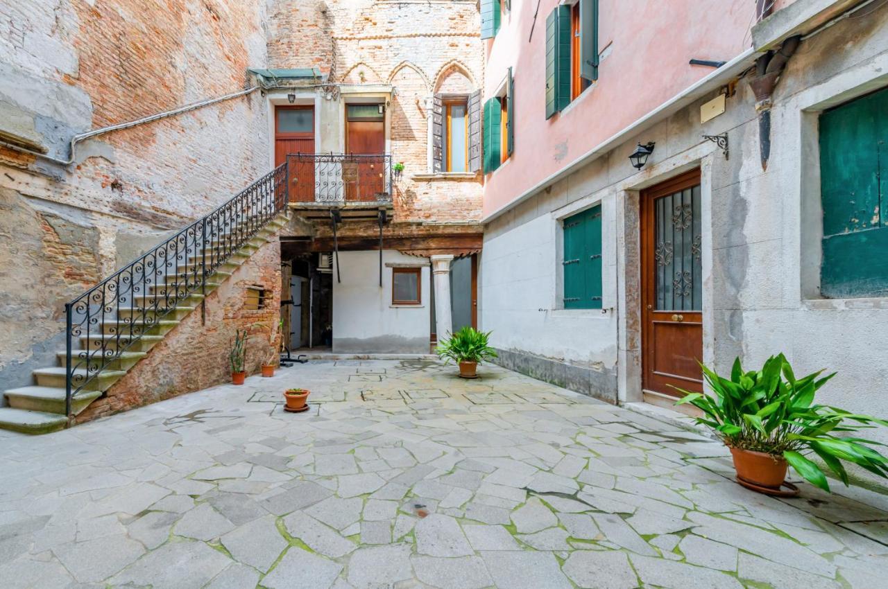 Cannaregio Romantic View Apartment Benátky Exteriér fotografie